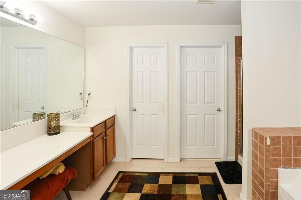 4011 Oak Field Drive Loganville GA 30052