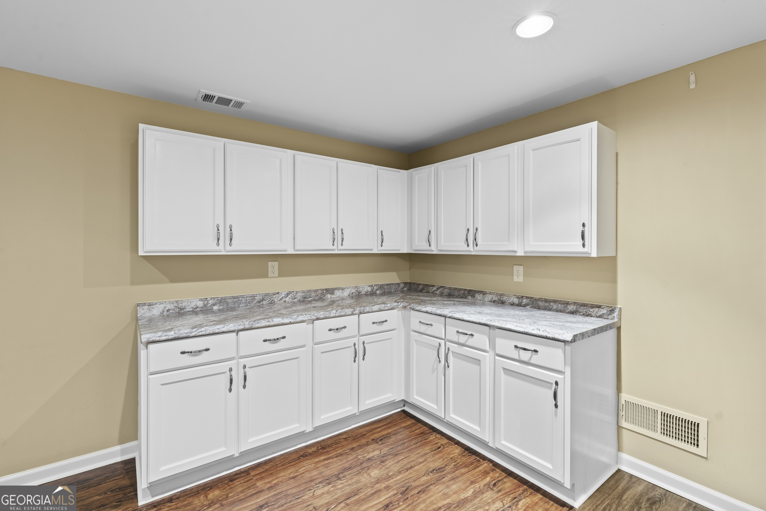 29 Westview Court Hiram GA 30141