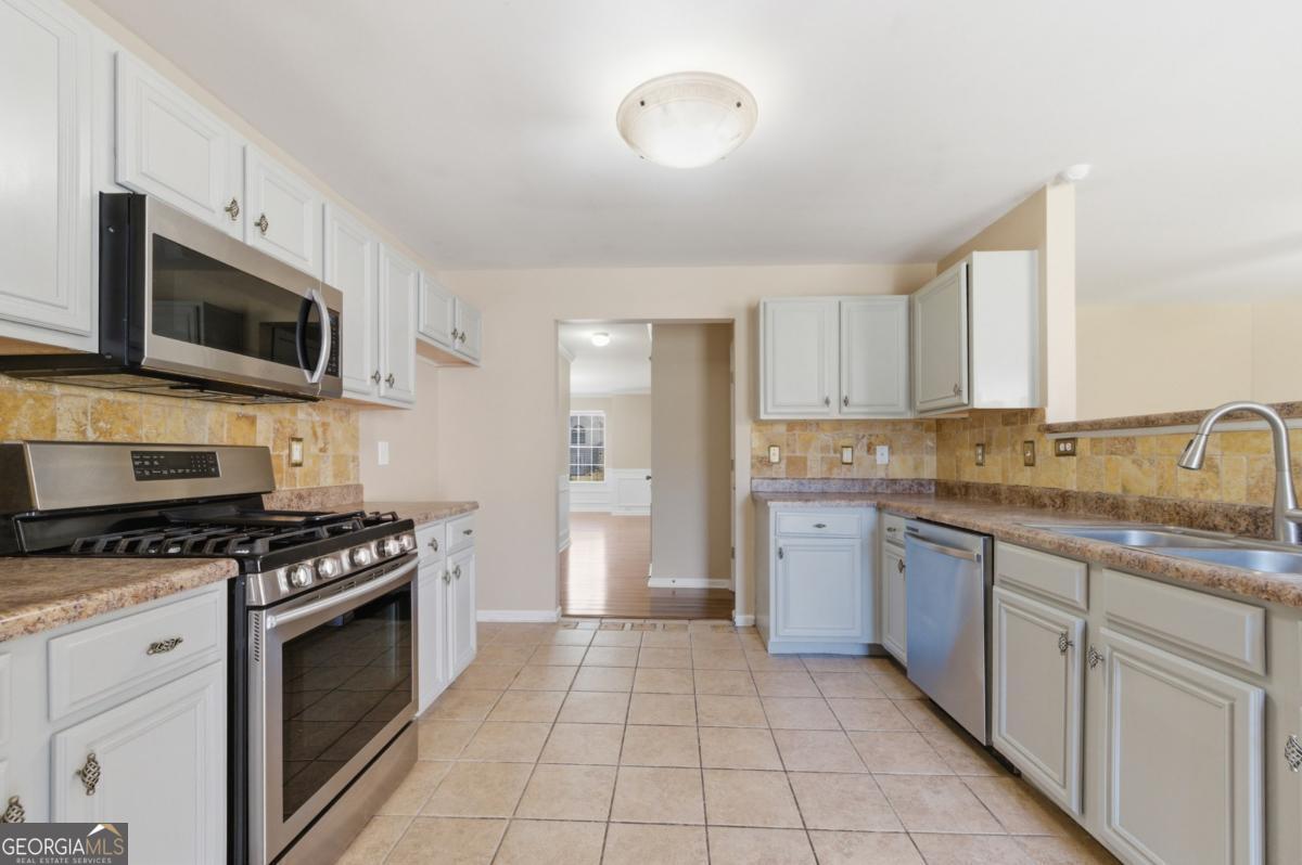 130 Apache Street SW Atlanta GA 30331