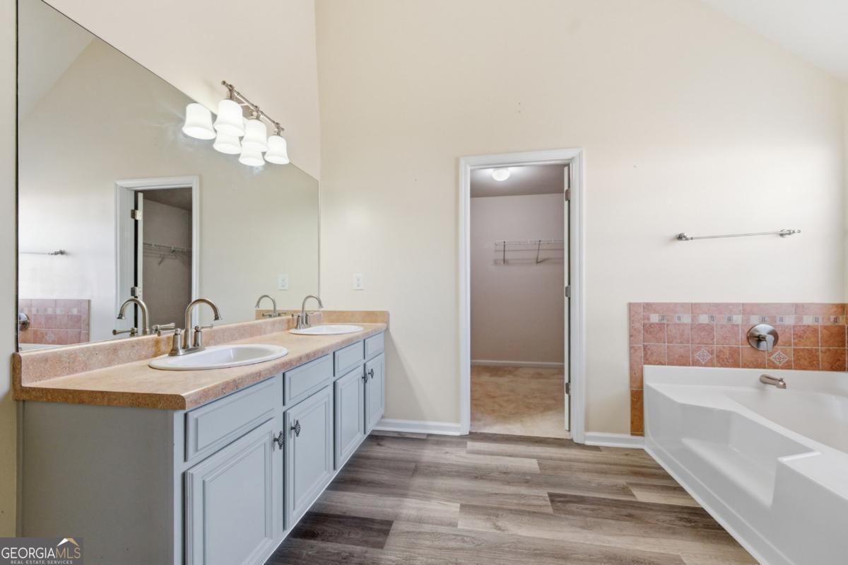 130 Apache Street SW Atlanta GA 30331