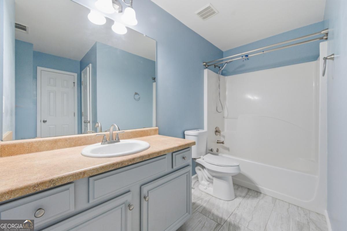 130 Apache Street SW Atlanta GA 30331