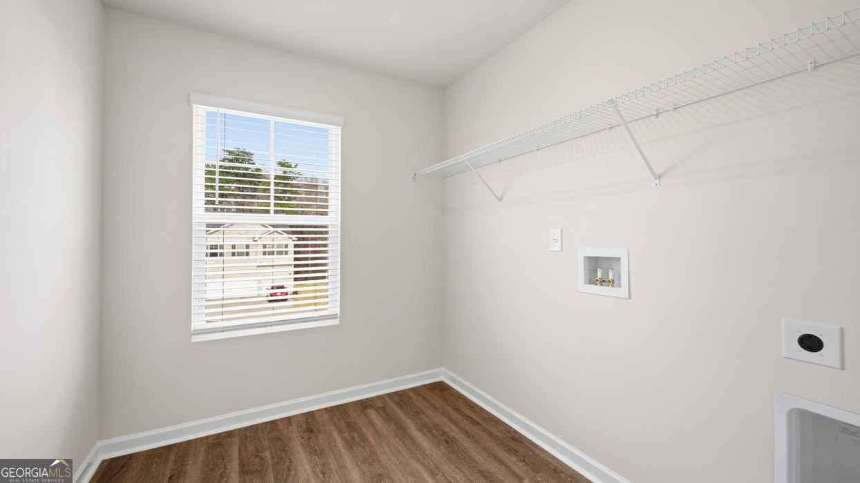 1959 Van Alen Way Dacula GA 30019