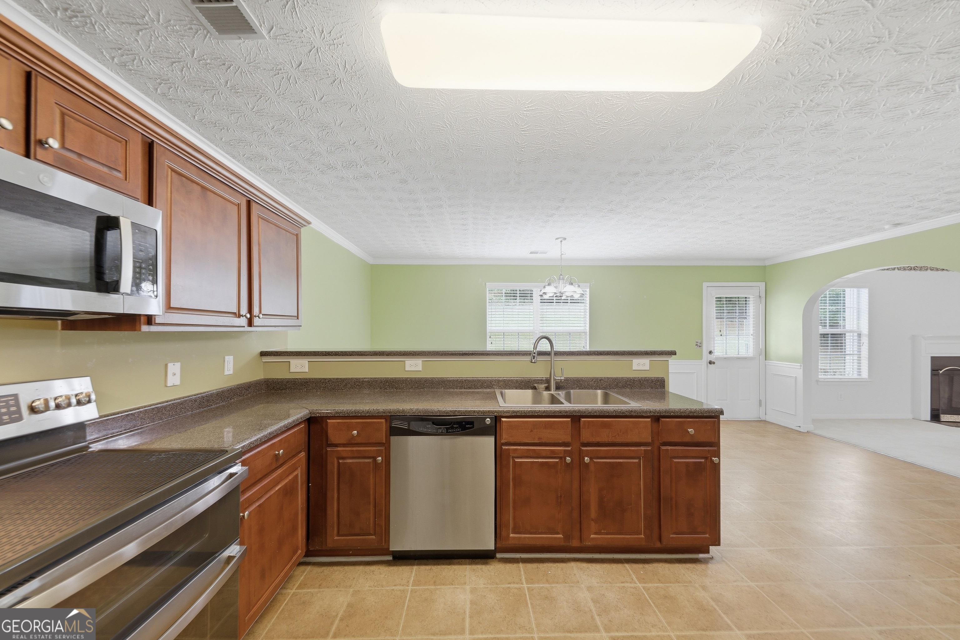 4693 Shaded Oak Lane Forest Park GA 30297
