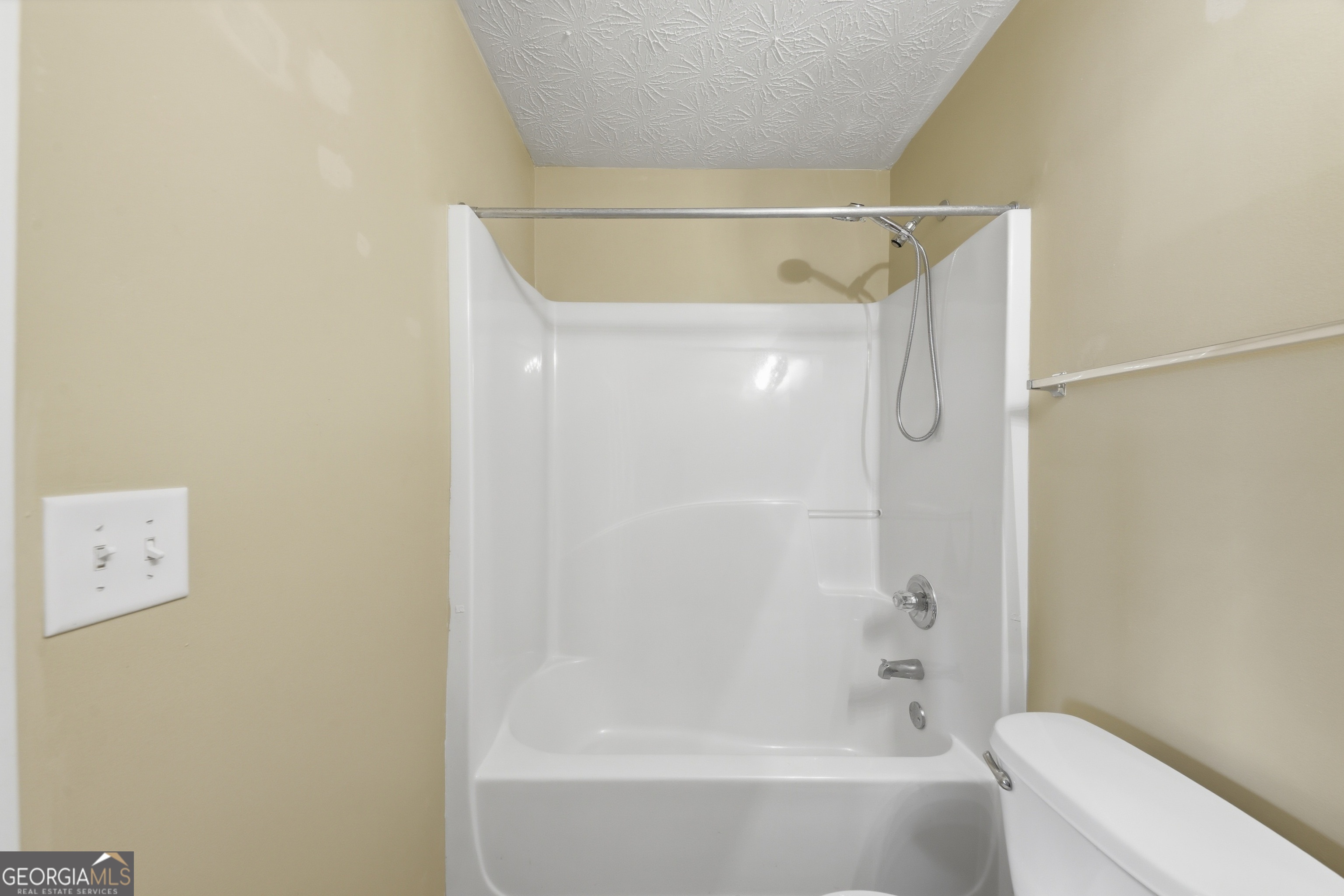 4693 Shaded Oak Lane Forest Park GA 30297
