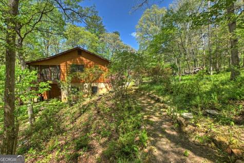 509 Ponderosa Road Ellijay GA 30540