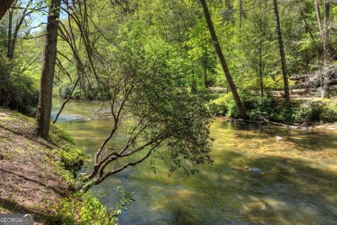 509 Ponderosa Road Ellijay GA 30540