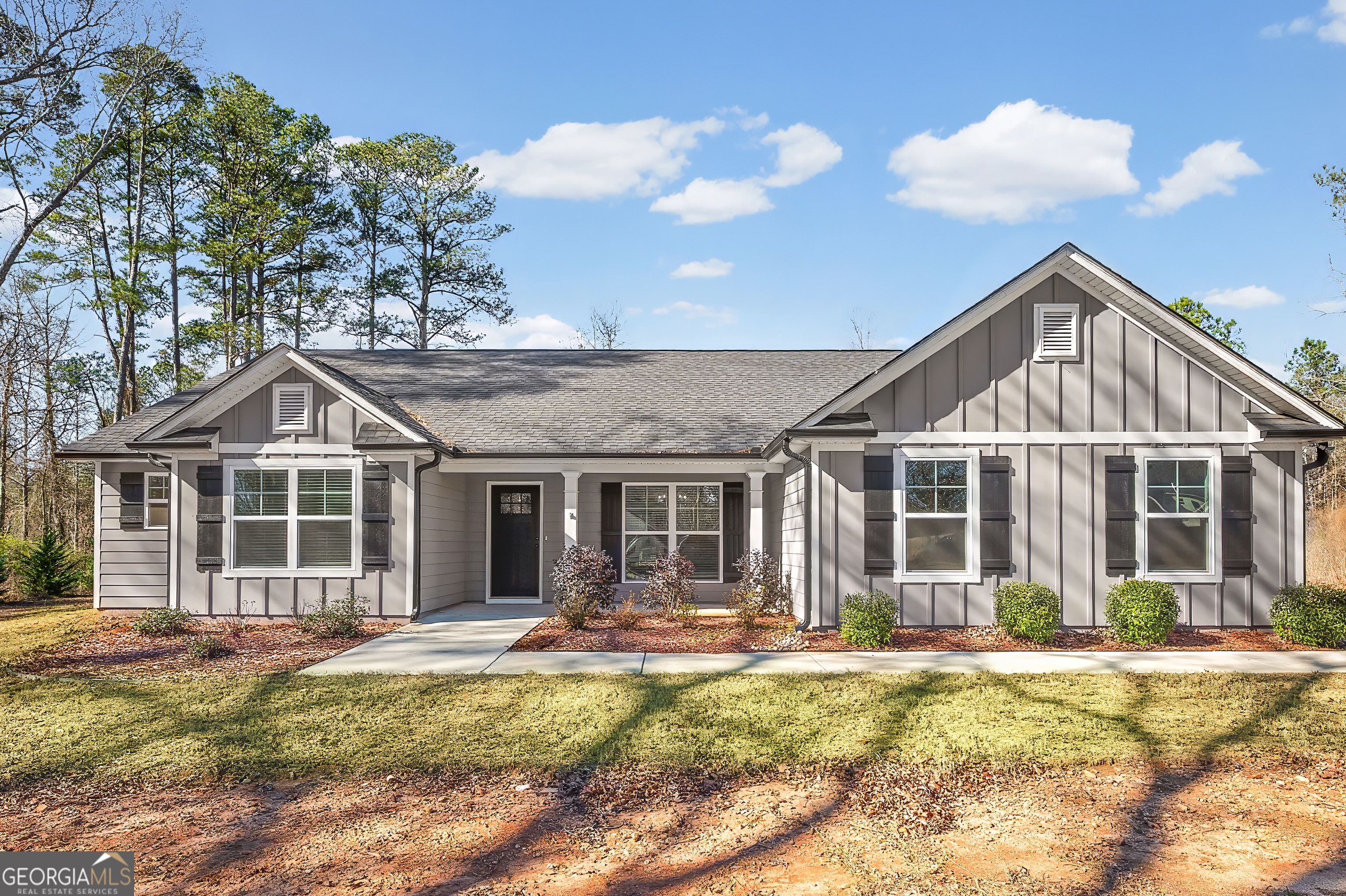 1788 Standing Rock Road Senoia GA 30276
