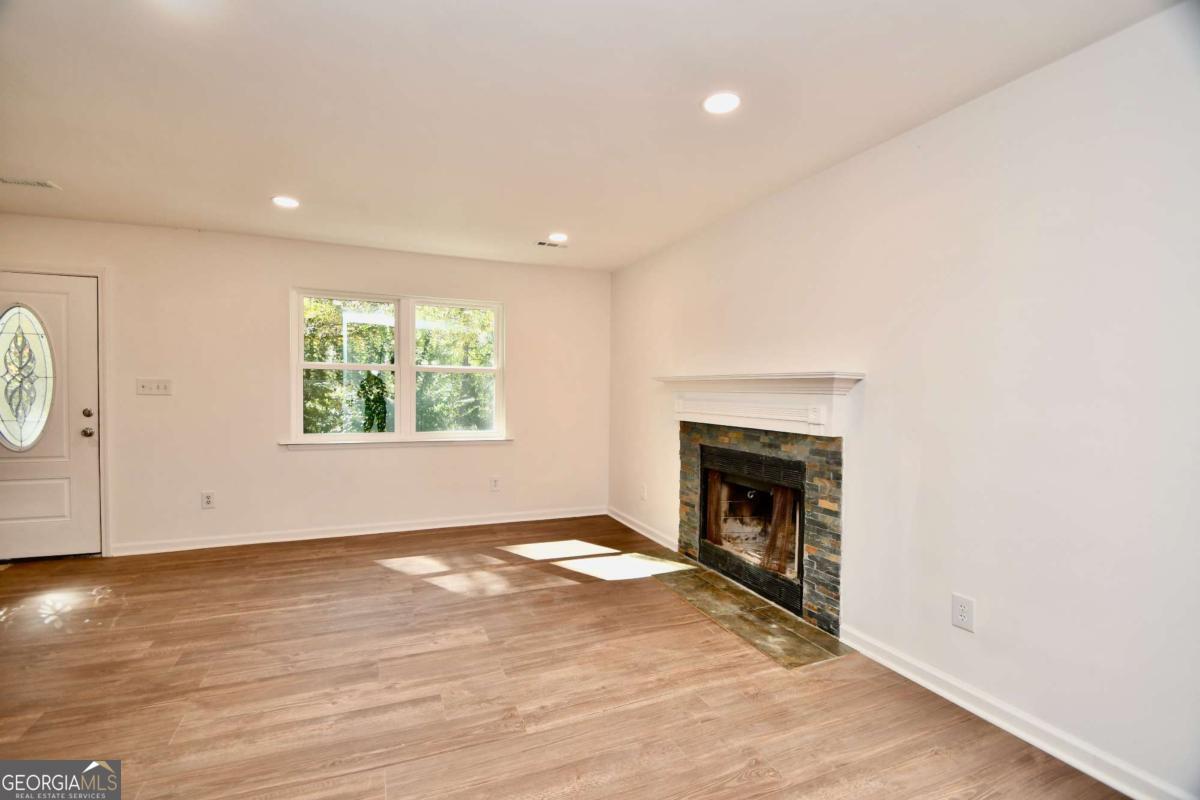 110 Thomas Trail Covington GA 30016