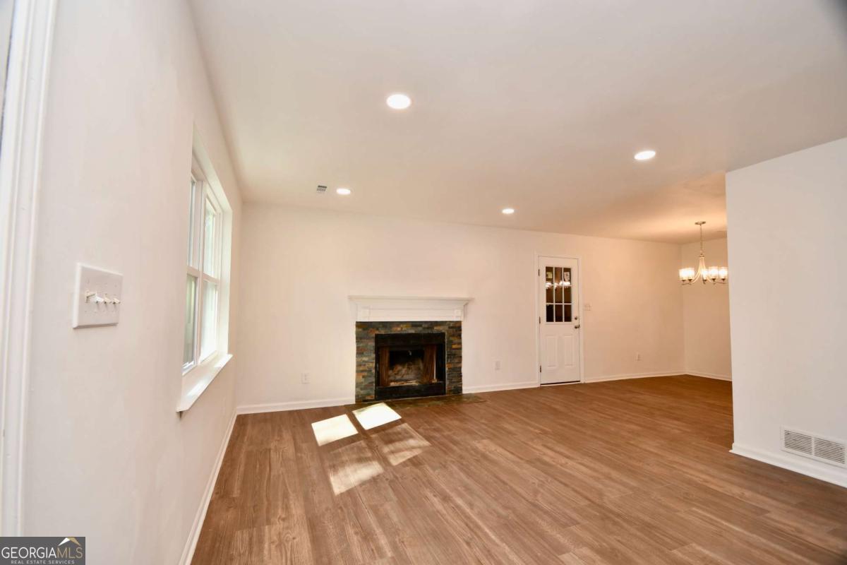 110 Thomas Trail Covington GA 30016