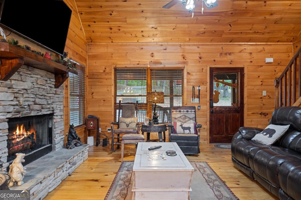 60 Clubhouse Court Ellijay GA 30536