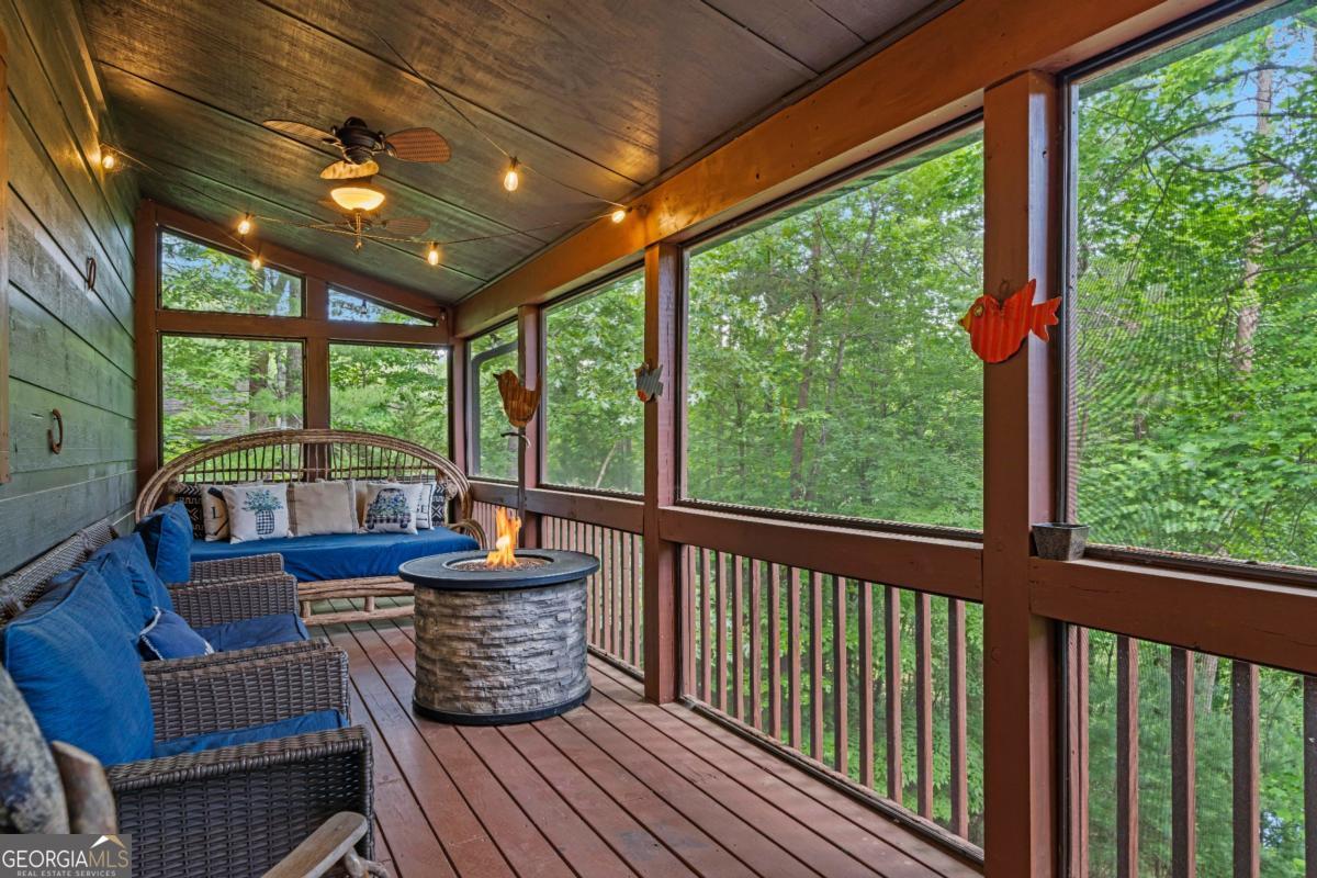 60 Clubhouse Court Ellijay GA 30536