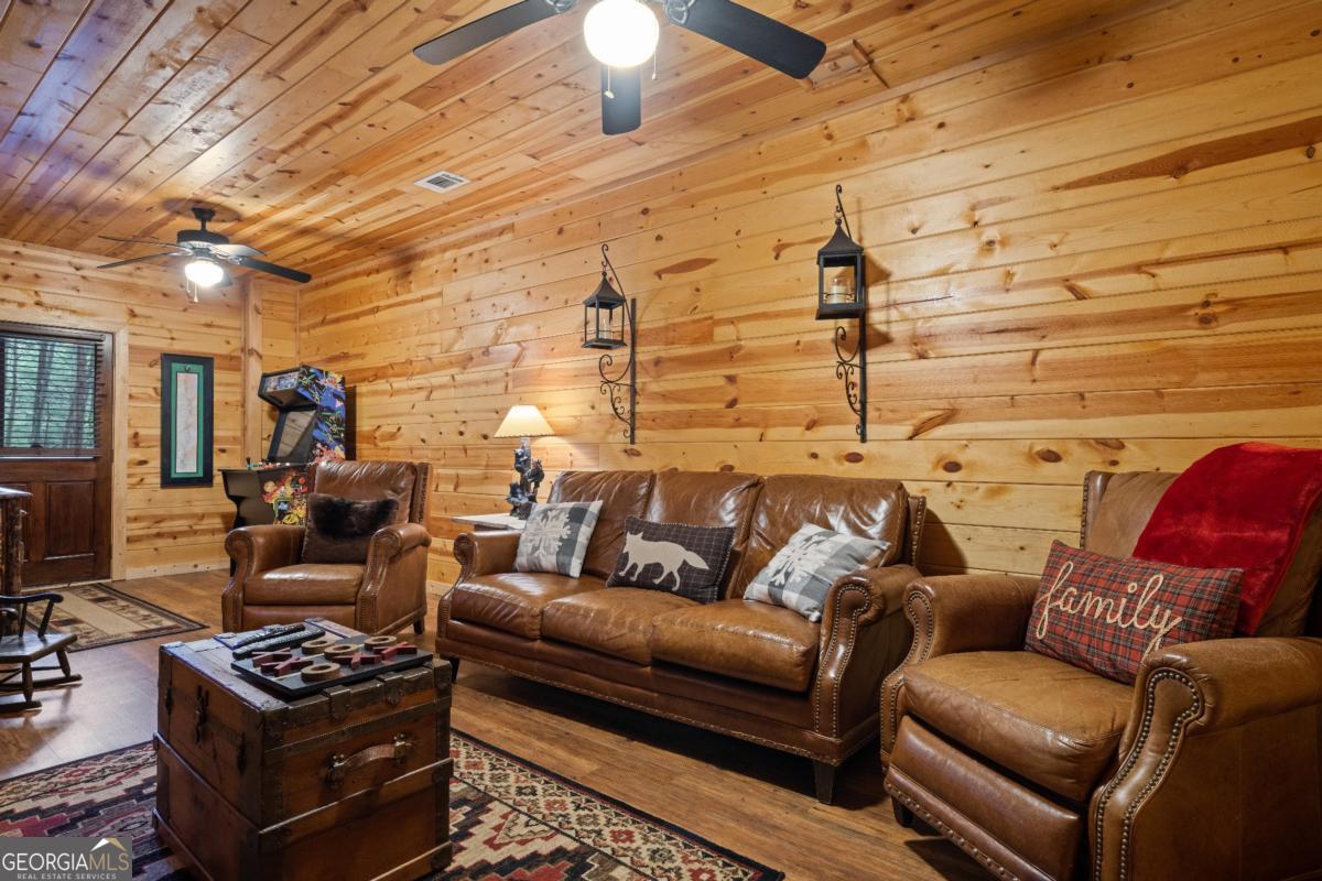 60 Clubhouse Court Ellijay GA 30536