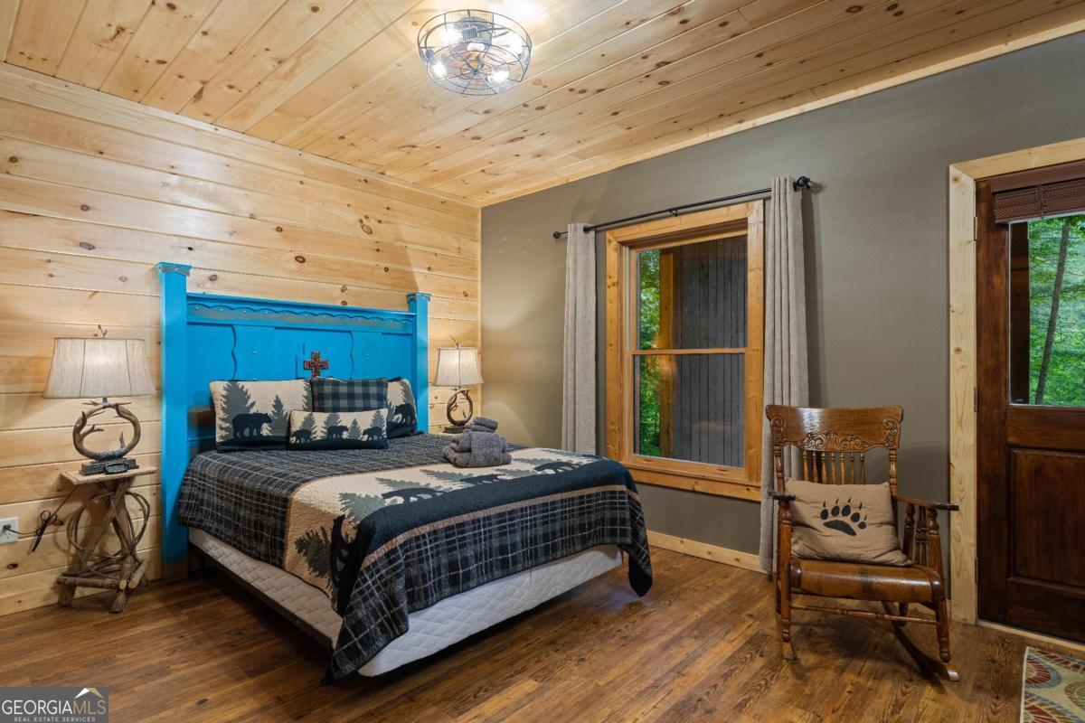 60 Clubhouse Court Ellijay GA 30536