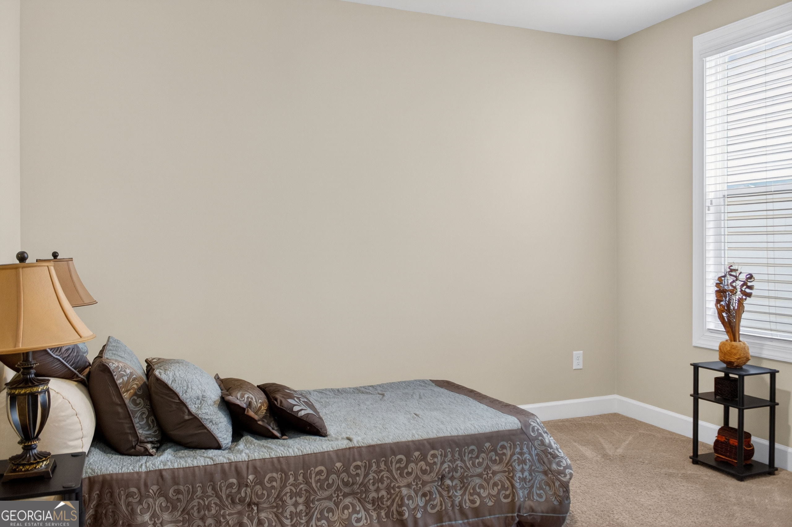 380 Falcon Way Hoschton GA 30548