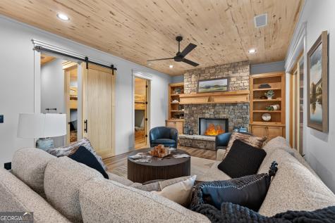 560 Horatio Drive Blue Ridge GA 30513