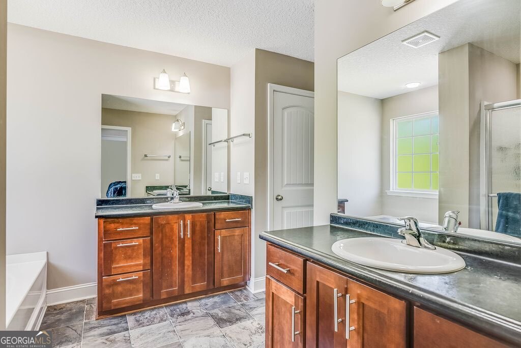 1200 Cypress Fall Circle Hinesville GA 31313