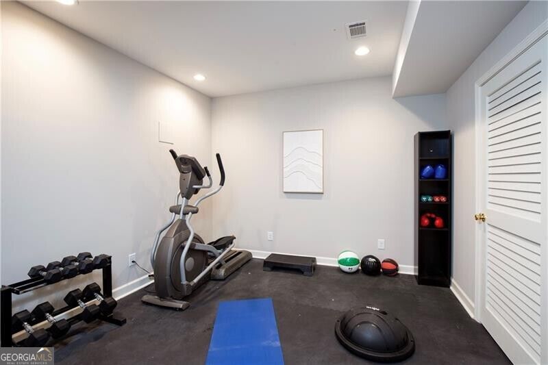 1175 Jennifer Oaks Drive Alpharetta GA 30004