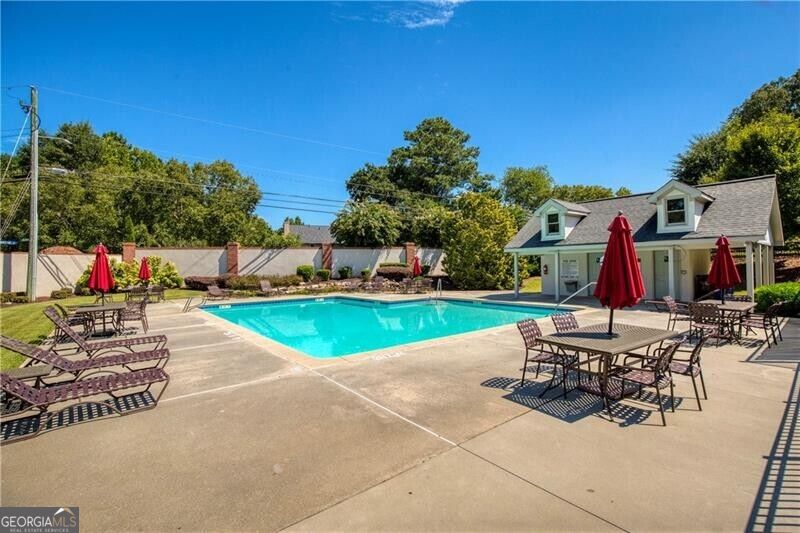1175 Jennifer Oaks Drive Alpharetta GA 30004