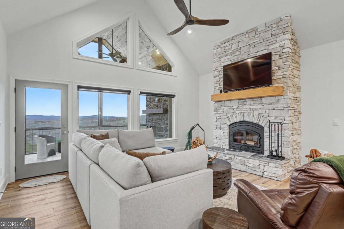 104 Sunset View Blairsville GA 30512