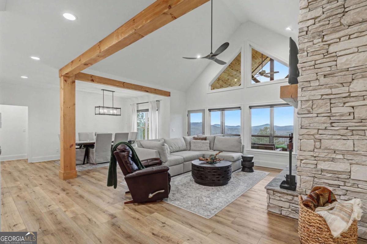 104 Sunset View Blairsville GA 30512