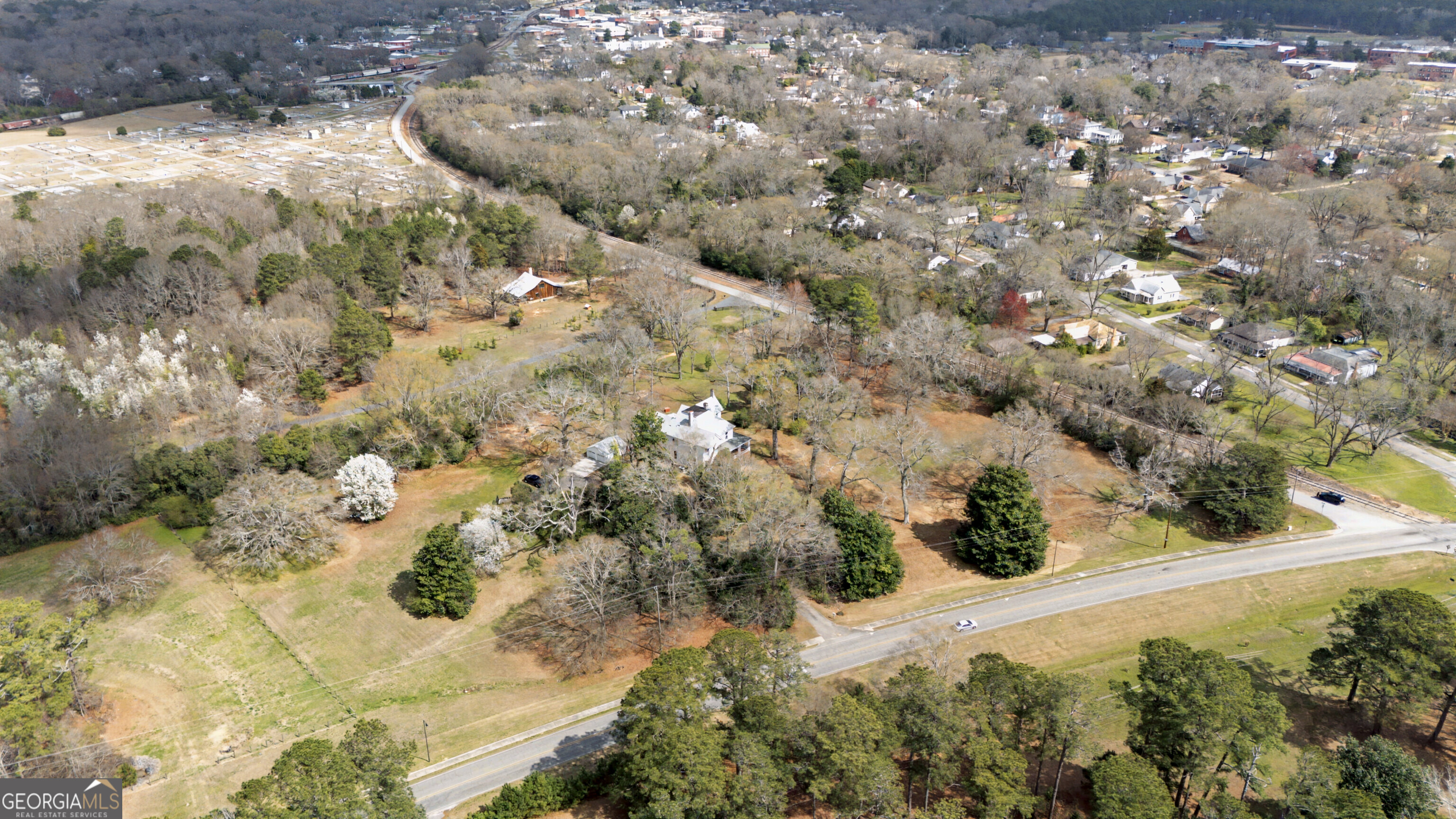 275 Rose Avenue Barnesville GA 30204