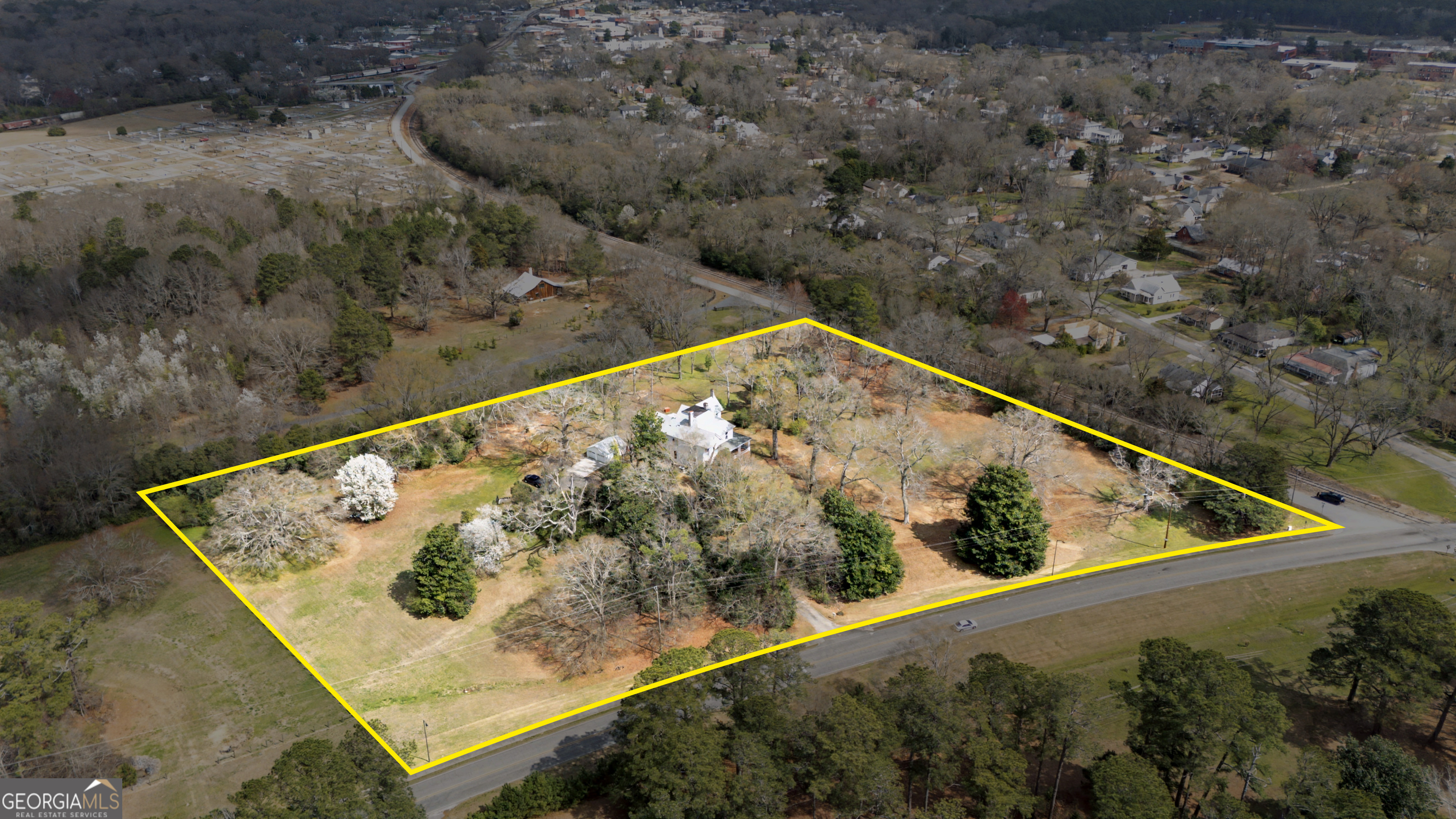 275 Rose Avenue Barnesville GA 30204