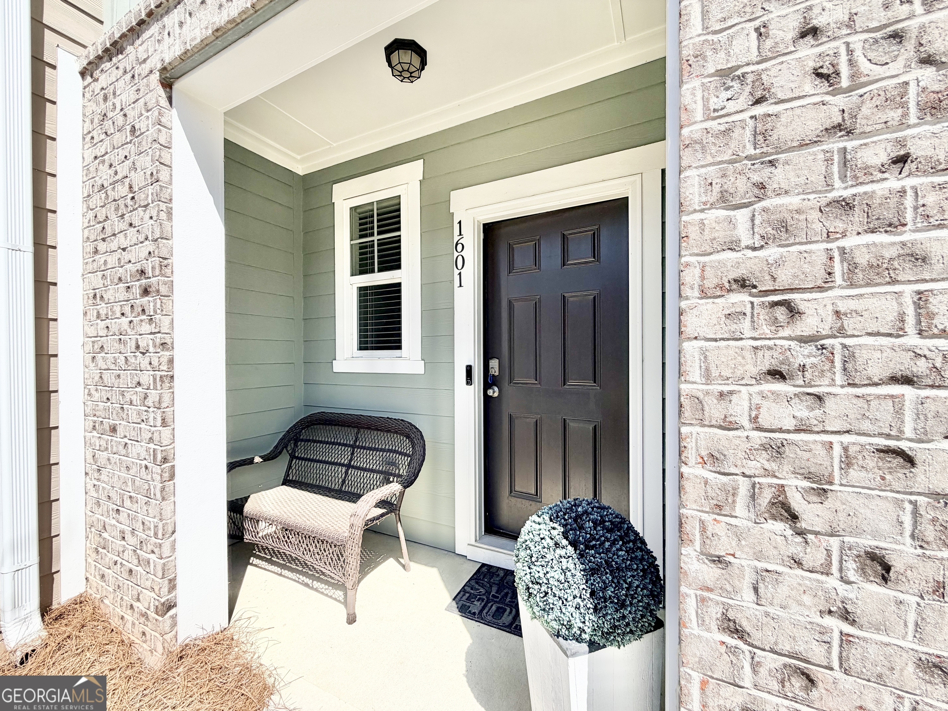1601 Honeysuckle Path Conyers GA 30012
