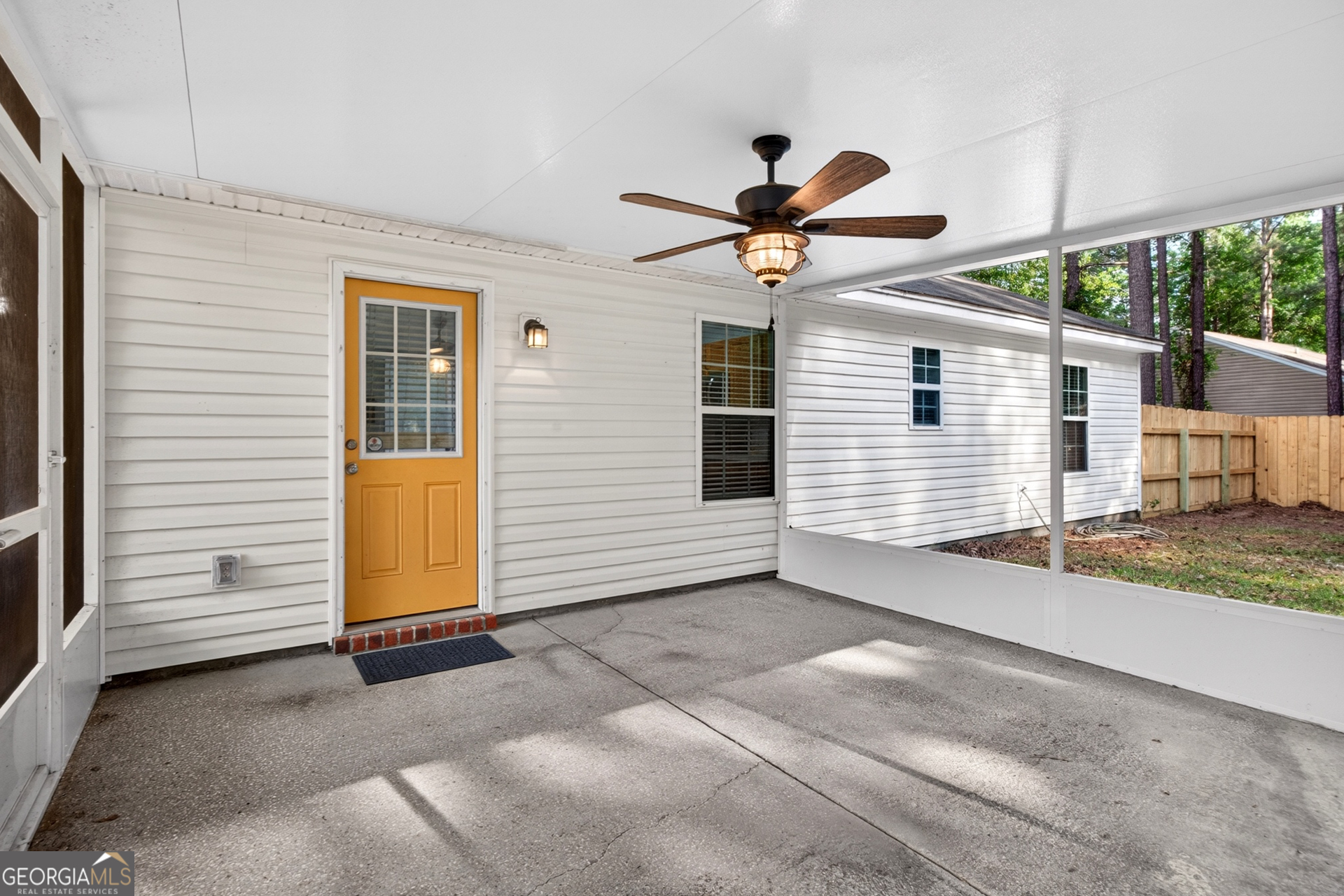 410 Shadowbrook Circle Springfield GA 31329
