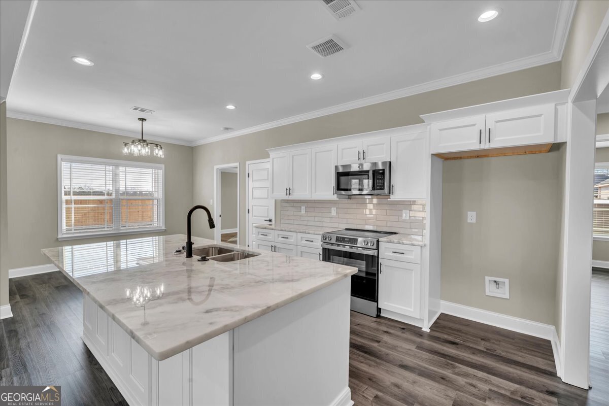 103 Early Drive Byron GA 31008