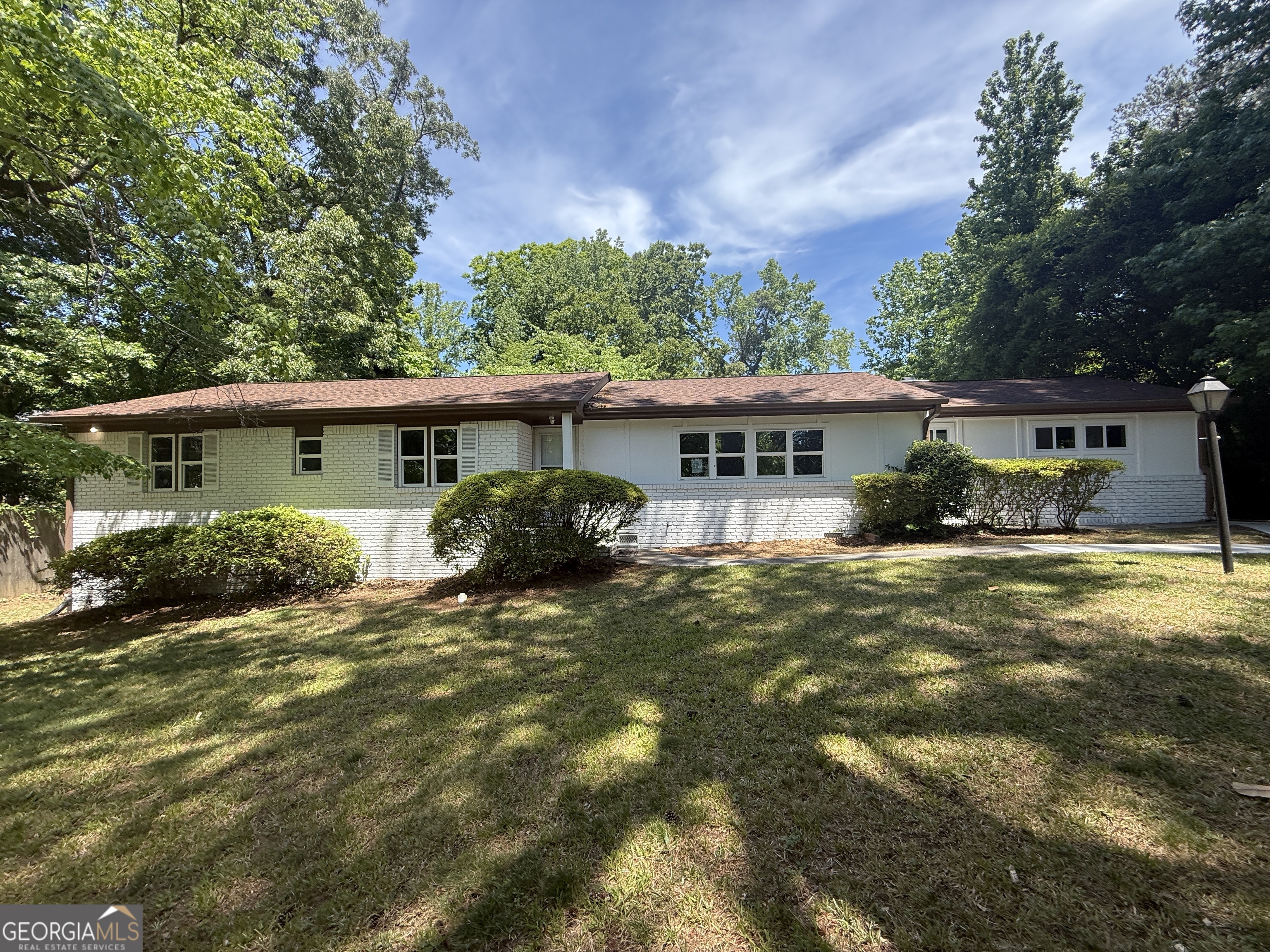 3293 Valleydale Drive SW Atlanta GA 30311