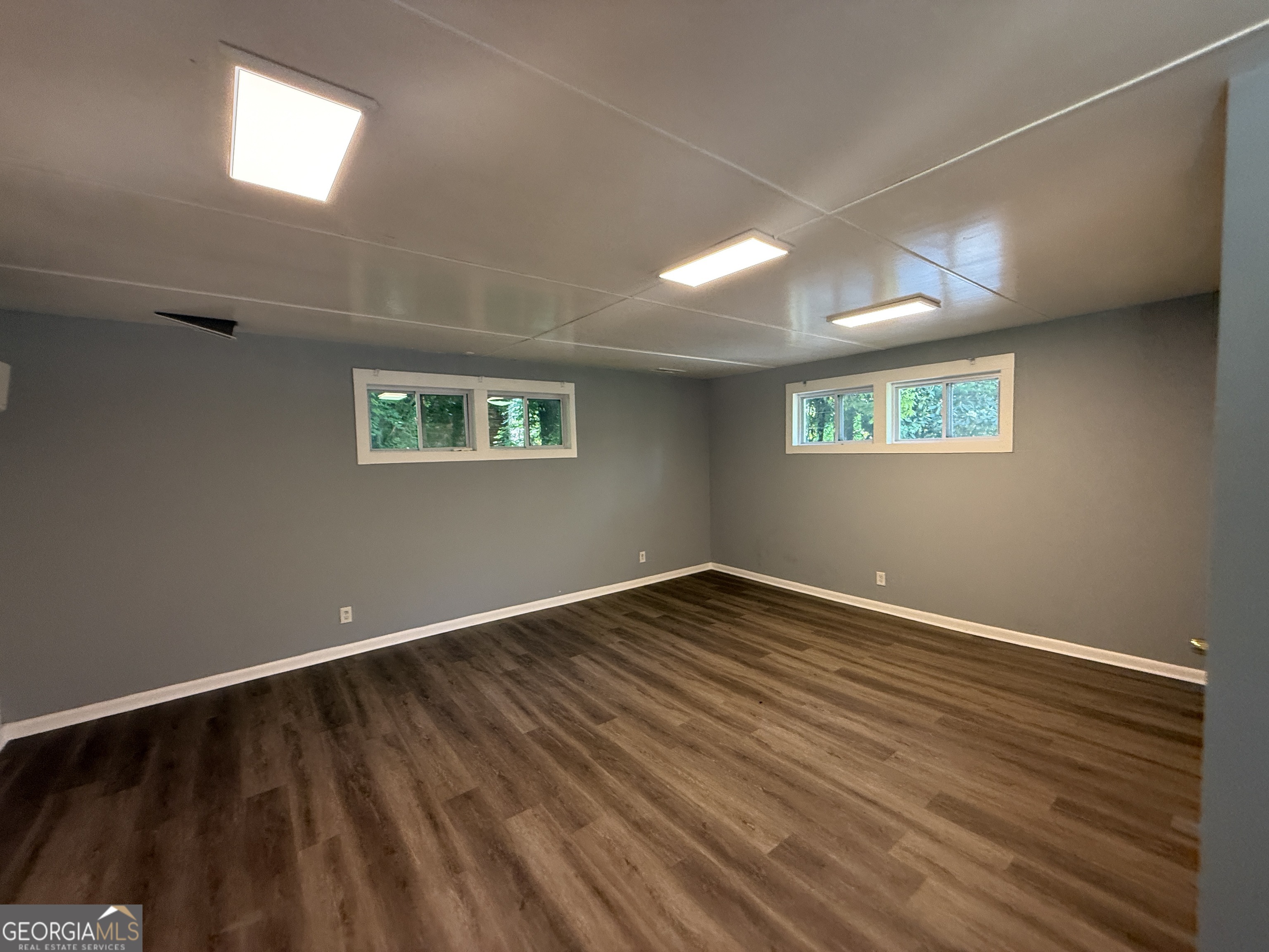 3293 Valleydale Drive SW Atlanta GA 30311