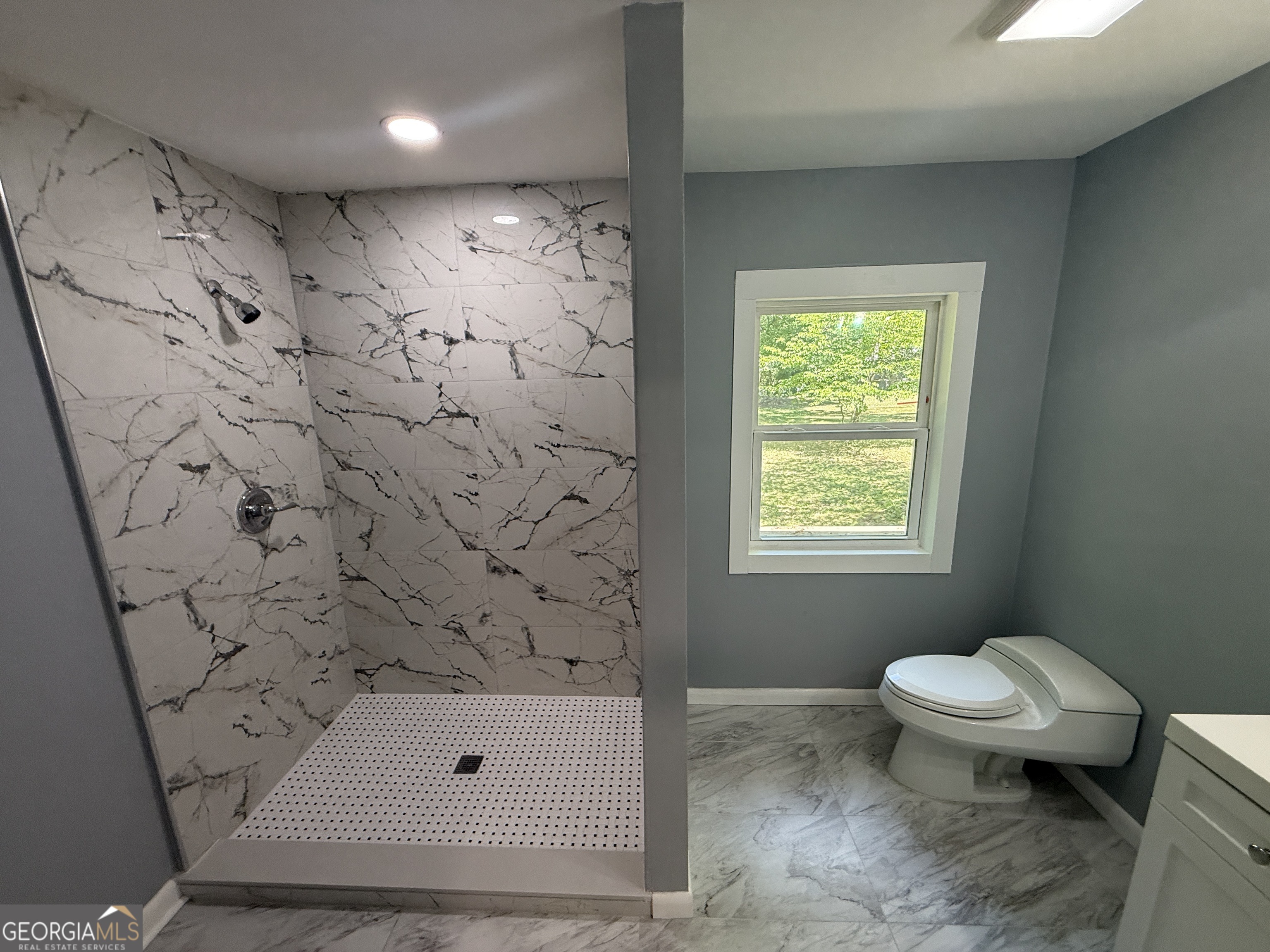 3293 Valleydale Drive SW Atlanta GA 30311
