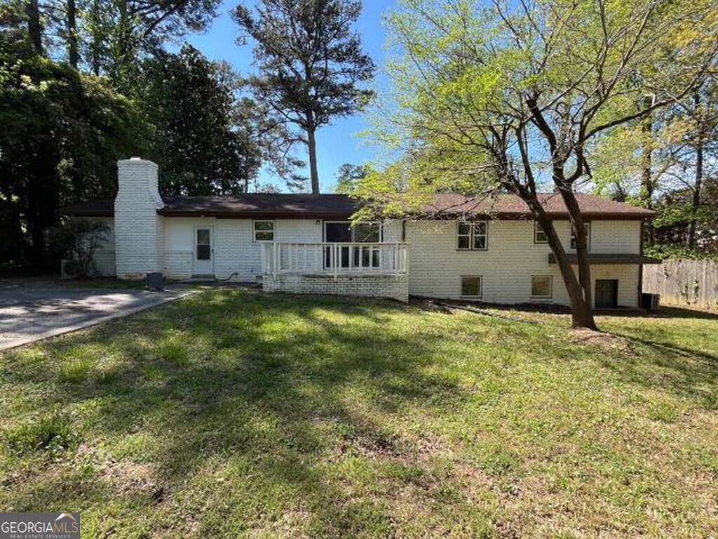 3293 Valleydale Drive SW Atlanta GA 30311