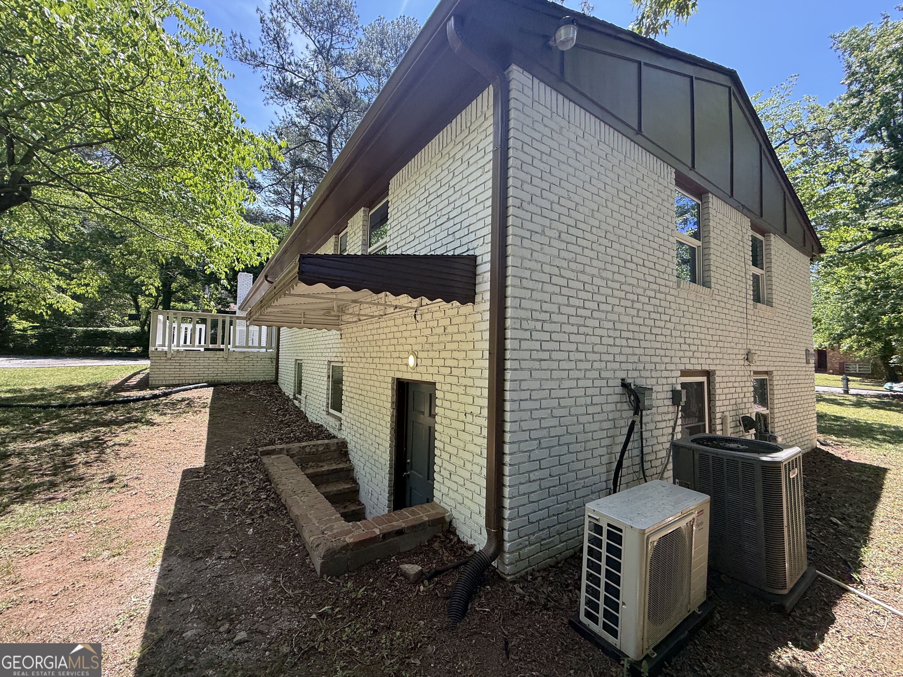 3293 Valleydale Drive SW Atlanta GA 30311