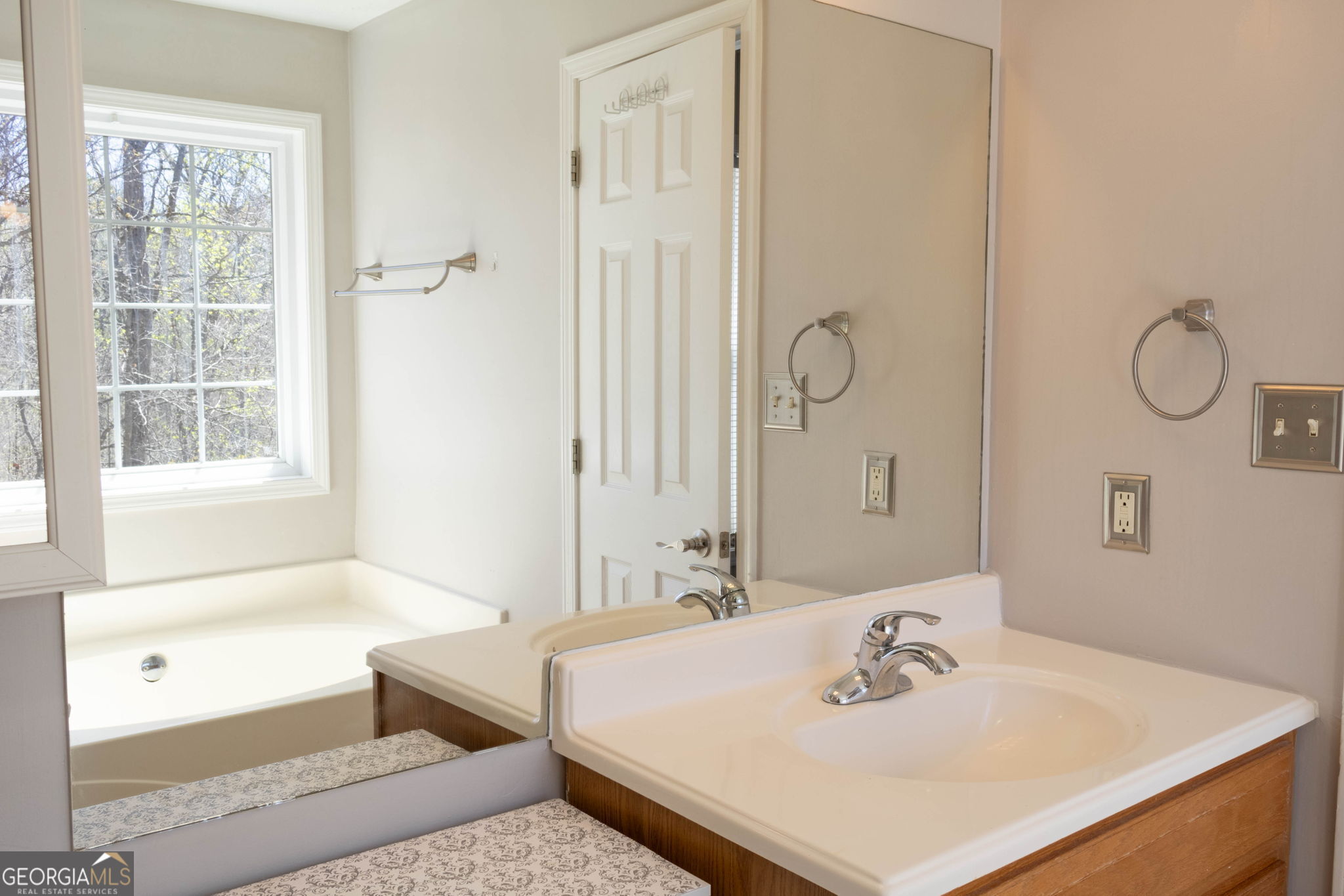 5758 Riley Farm Road Lula GA 30554
