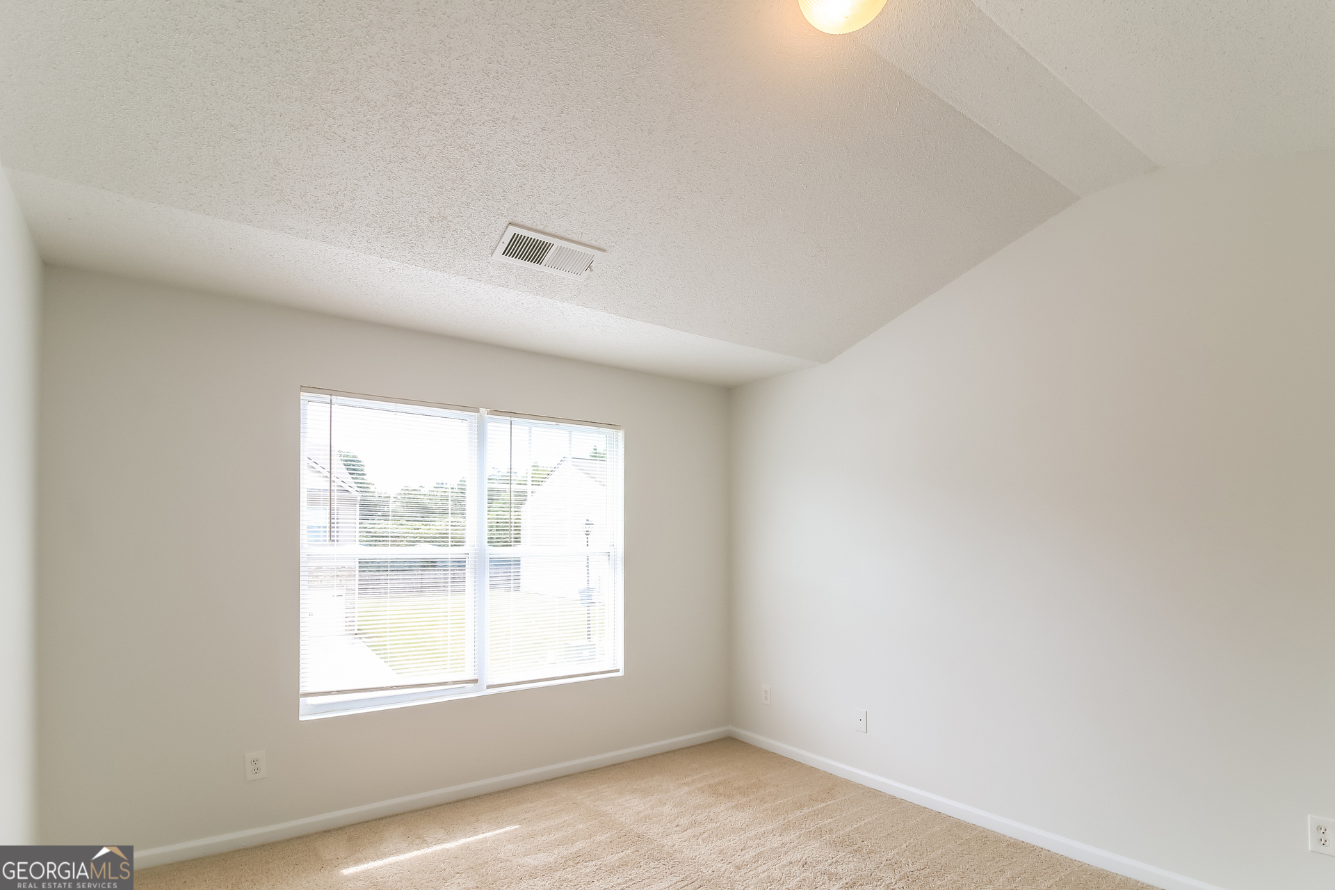 6090 Oak Bend Court Riverdale GA 30296