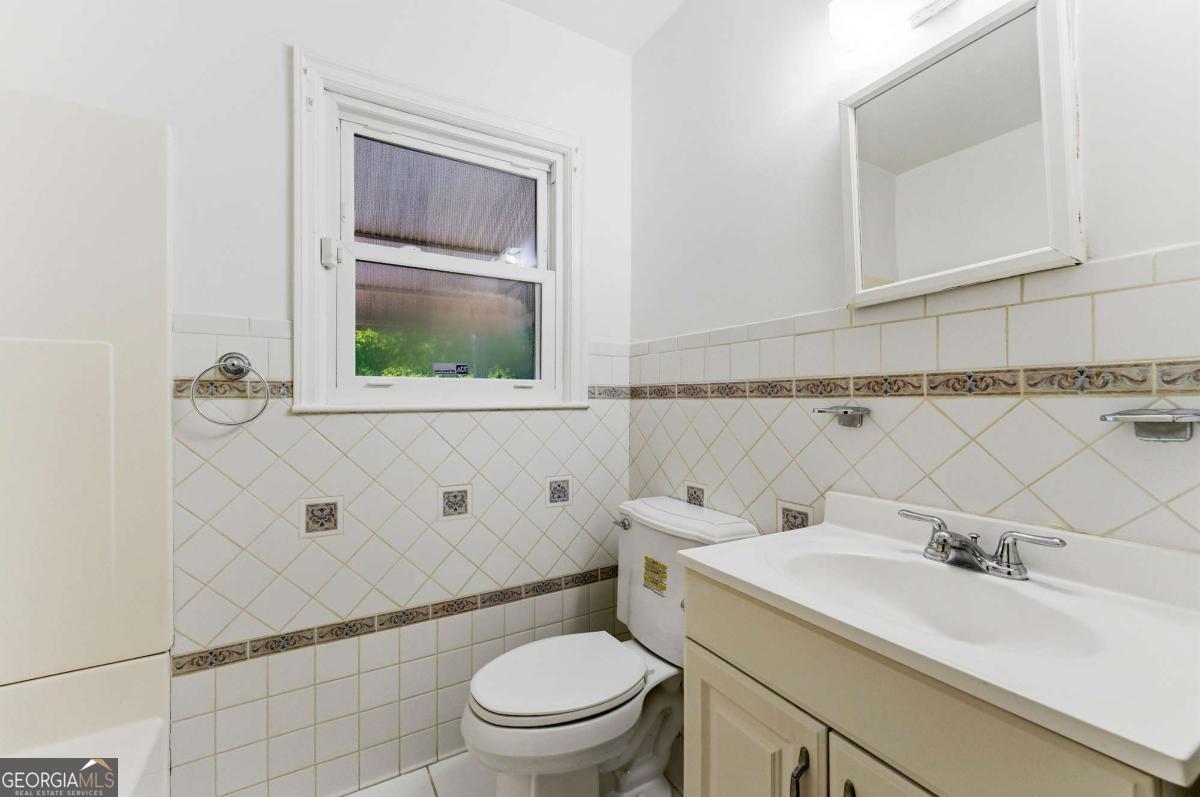 2551 E Tupelo Street SE Atlanta GA 30317