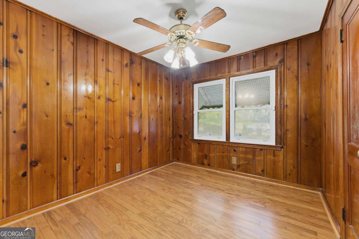 2551 E Tupelo Street SE Atlanta GA 30317