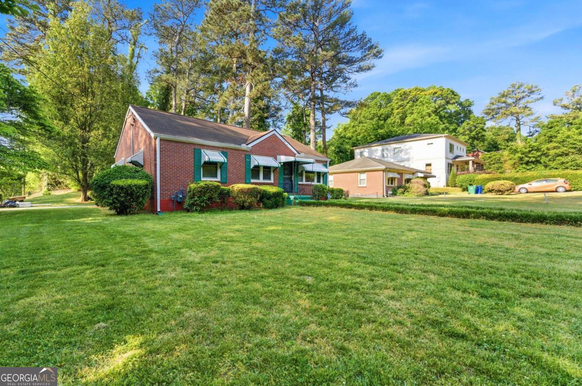 2551 E Tupelo Street SE Atlanta GA 30317
