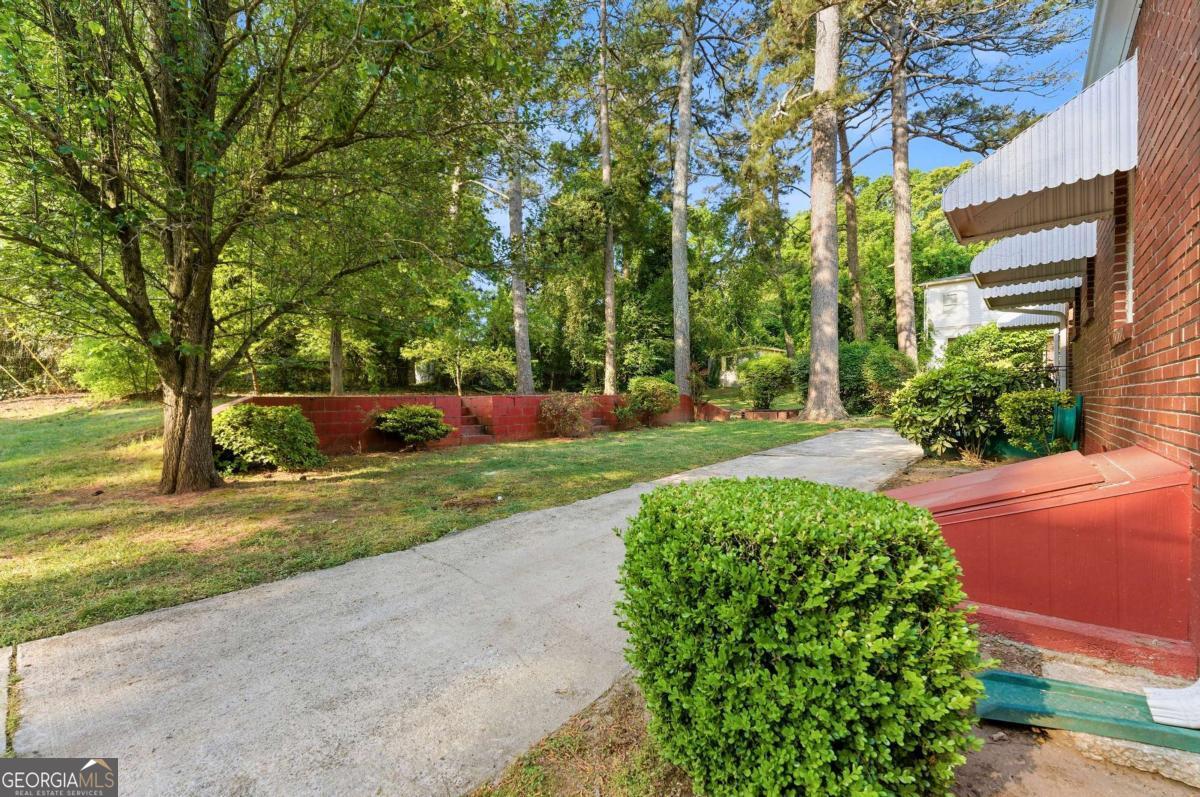 2551 E Tupelo Street SE Atlanta GA 30317