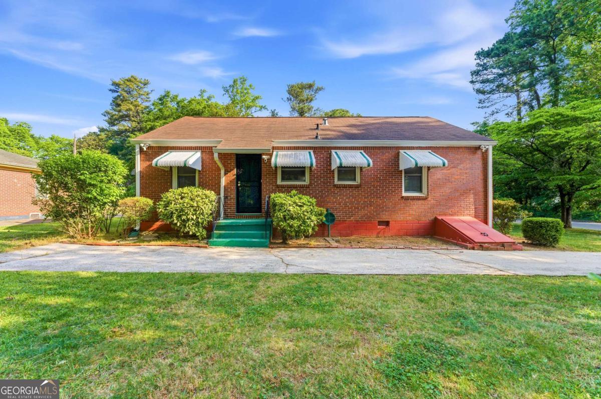 2551 E Tupelo Street SE Atlanta GA 30317