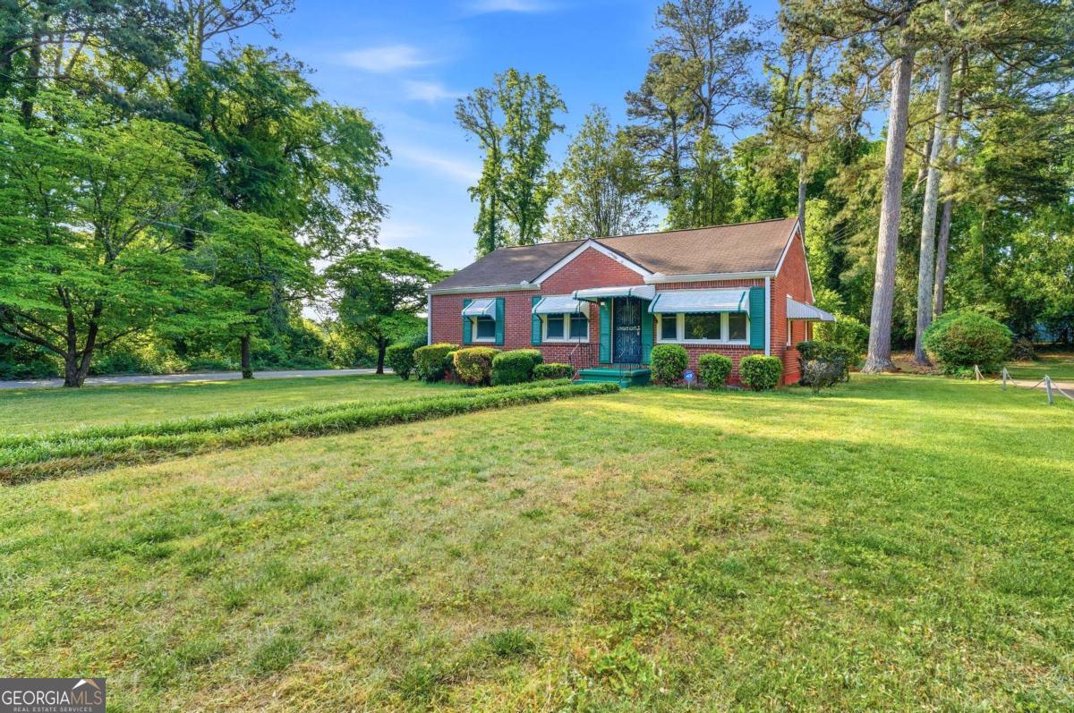 2551 E Tupelo Street SE Atlanta GA 30317