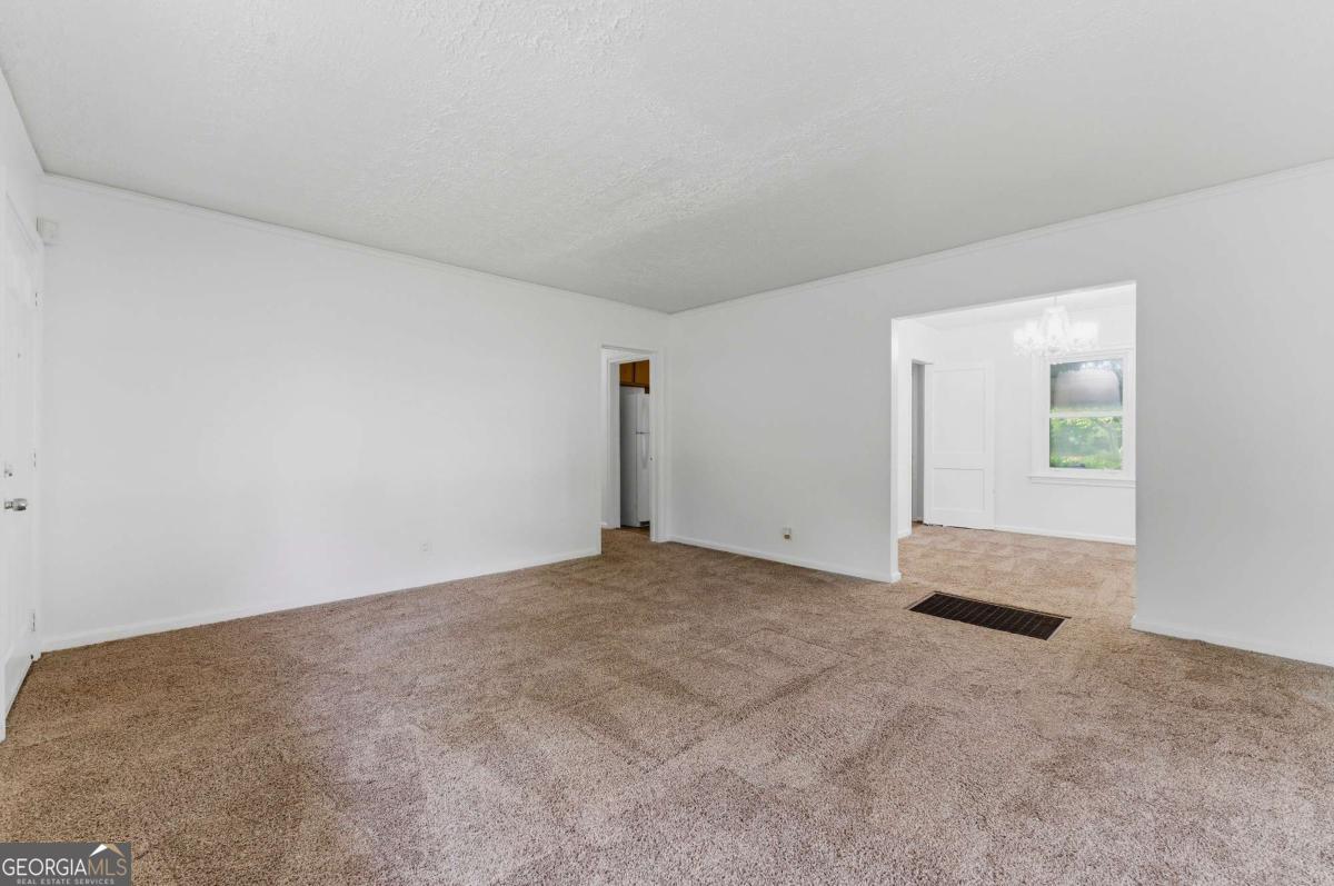 2551 E Tupelo Street SE Atlanta GA 30317