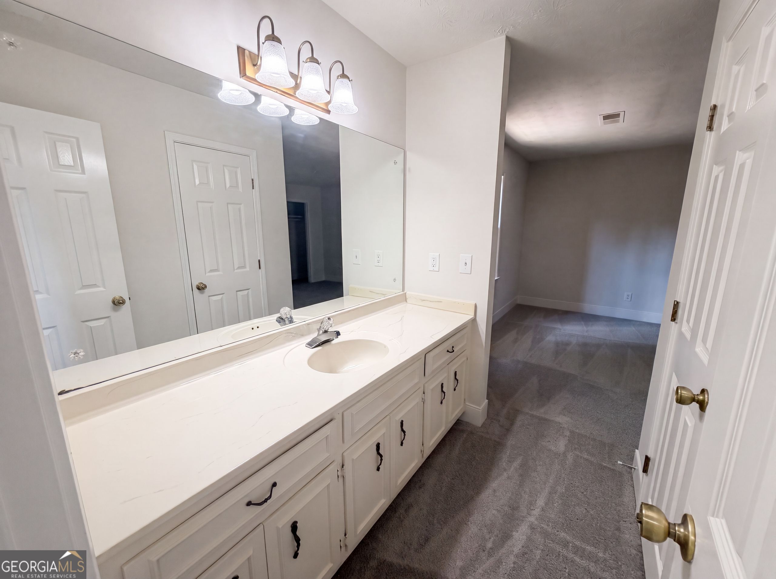 4379 Inns Brook Drive Snellville GA 30039