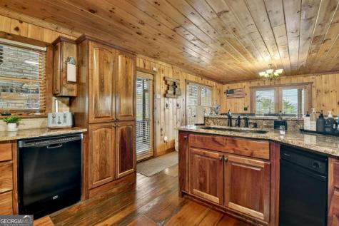 71 Rising Fawn Drive Mineral Bluff GA 30559