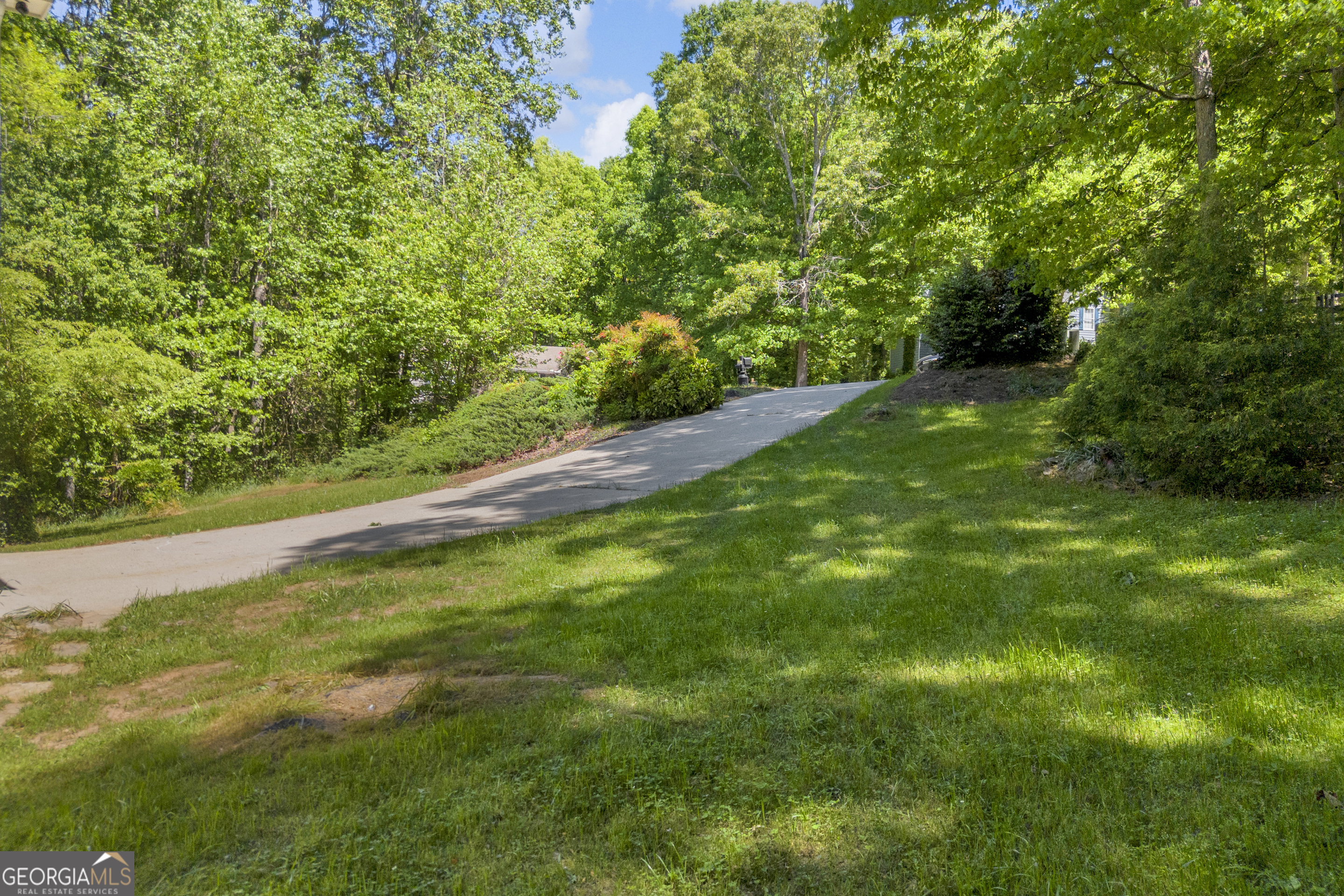 1312 Stonemont Road Auburn GA 30011