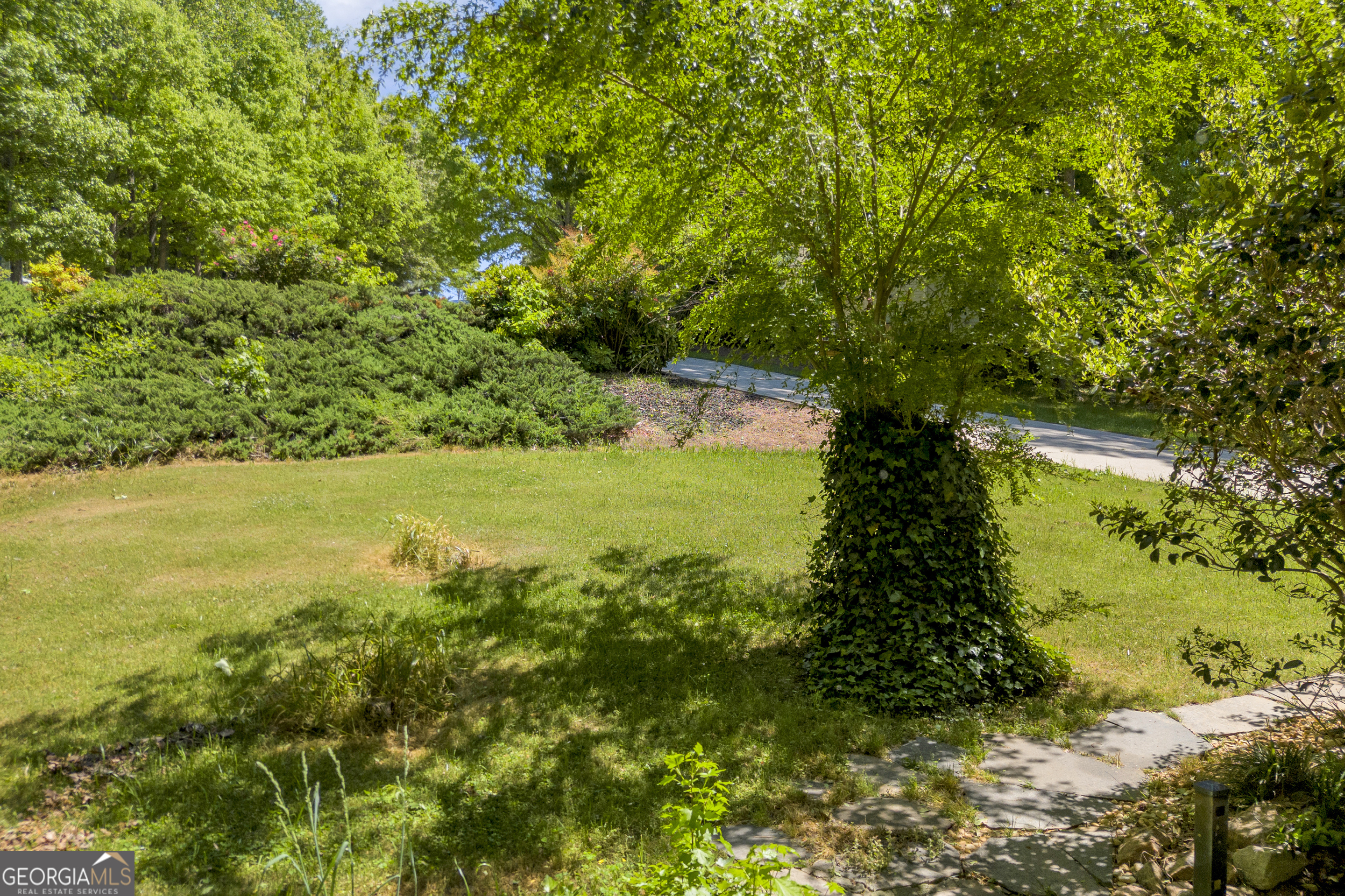 1312 Stonemont Road Auburn GA 30011