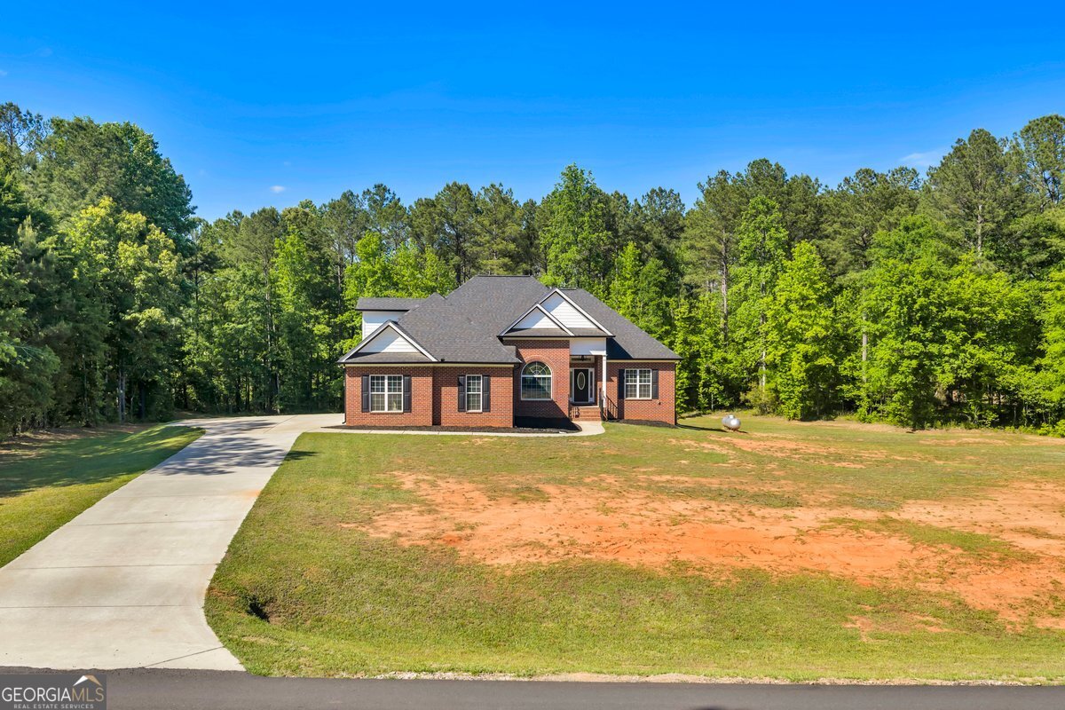 2594 Lassiter Road Forsyth GA 31029