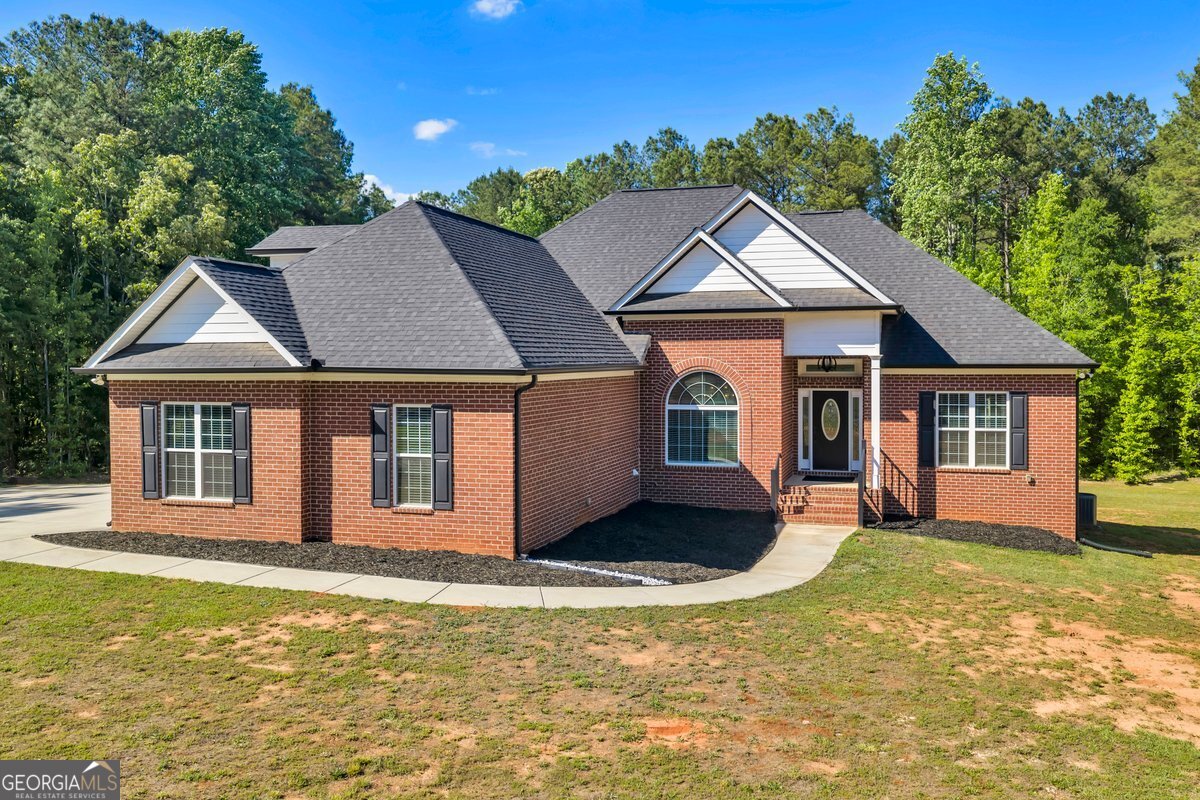 2594 Lassiter Road Forsyth GA 31029