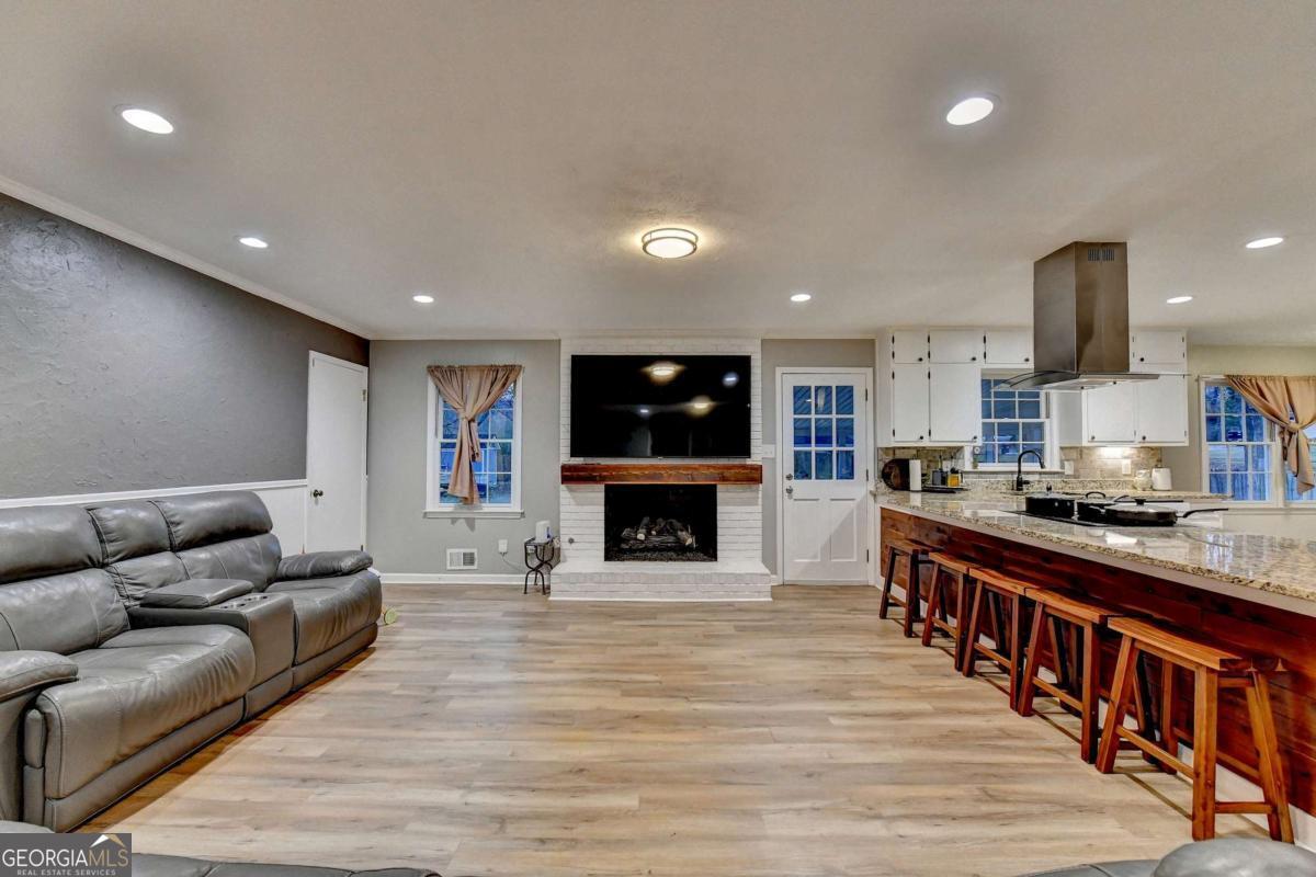 2136 Briarwood Court Snellville GA 30078